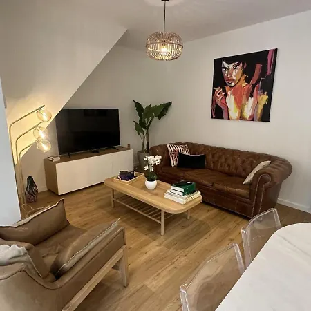 Confortables Pour 2 Couples Ou 4 Personnes, Centre De Moulins, A Proximite Des Attractions, Jardin Et Terrasse. - Fr-1-489-473 Prázdninový dům Moulins (Allier)